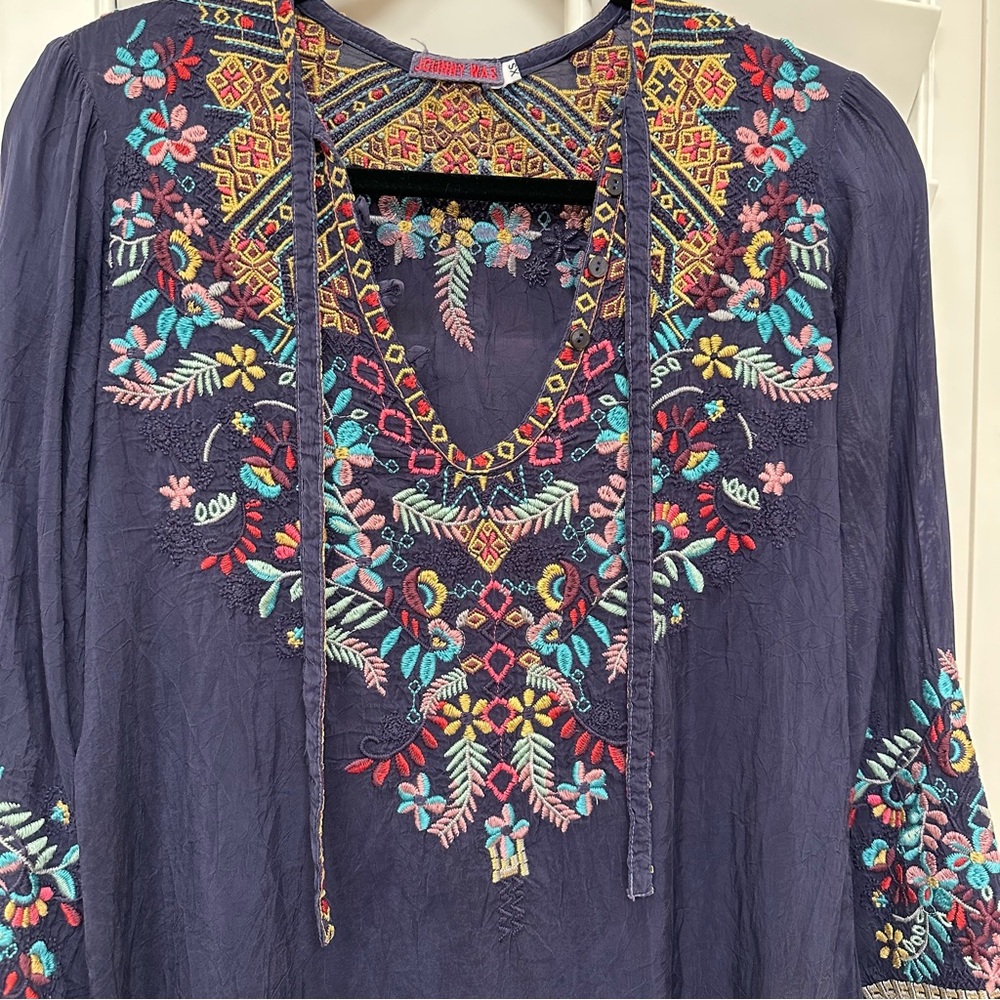 JOHNNY WAS “Sheesoh” Embroidered Navy Blue Long Sleeve Tunic Top - Picture 3 of 8
